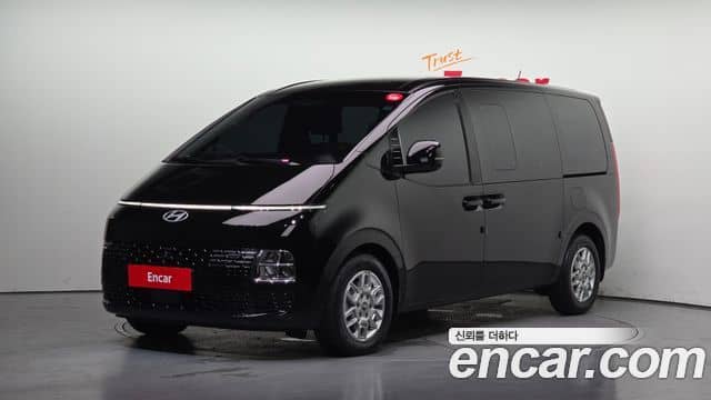 Hyundai Staria, 2025
