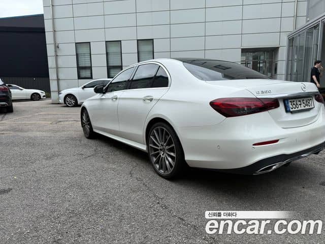 Mercedes-Benz E-Class, 2022