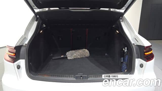 Porsche Macan, 2018