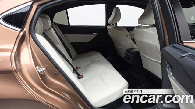 Toyota Camry, 2025