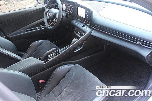 Hyundai Avante 2021 — ფოტო 16/20