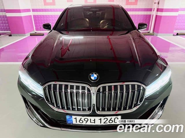 BMW 7 Series 2020 — ფოტო 3/20
