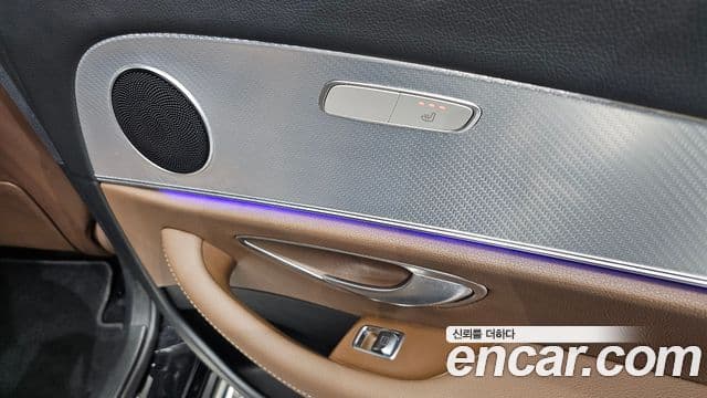 Mercedes-Benz E-Class 2019 — ფოტო 9/20
