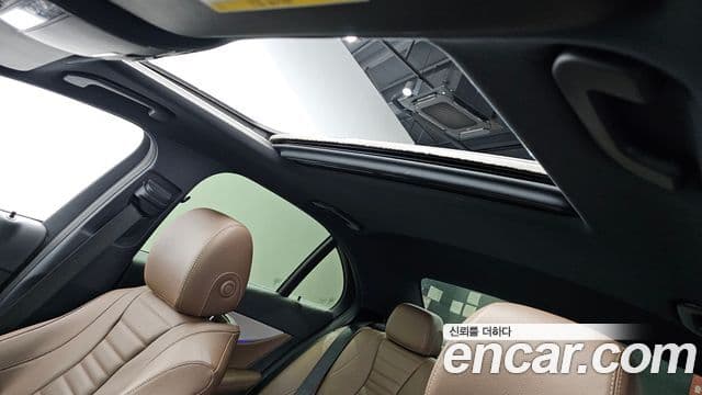 Mercedes-Benz E-Class 2019 — ფოტო 4/20