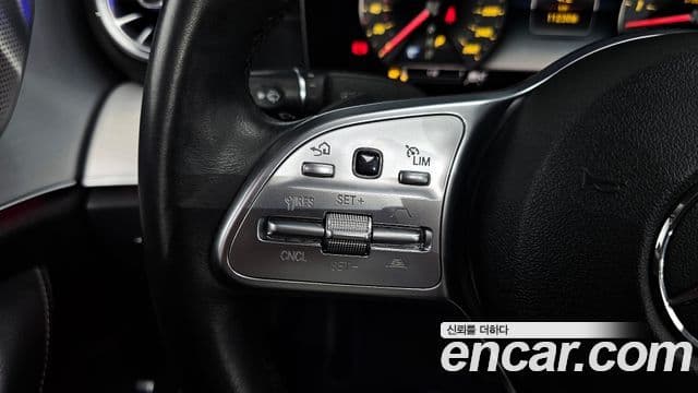 Mercedes-Benz CLS-Class 2019 — Photo 9/20