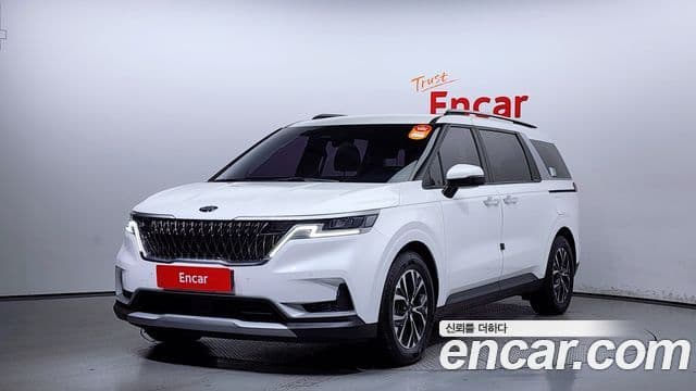 Kia Carnival 2020 — Фото 1/20