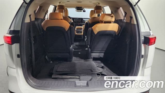 Kia Carnival 2020 — Фото 20/20