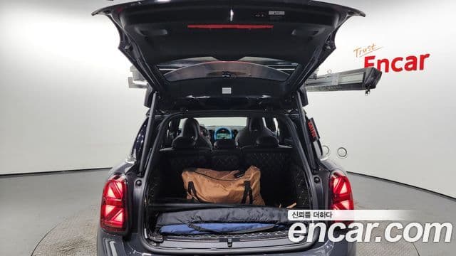 Mini Cooper S Countryman 2018 — Şəkil 20/20
