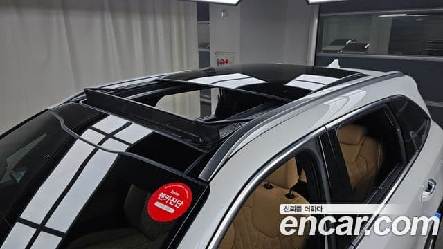 Kia Sorento 2023 — Şəkil 19/20
