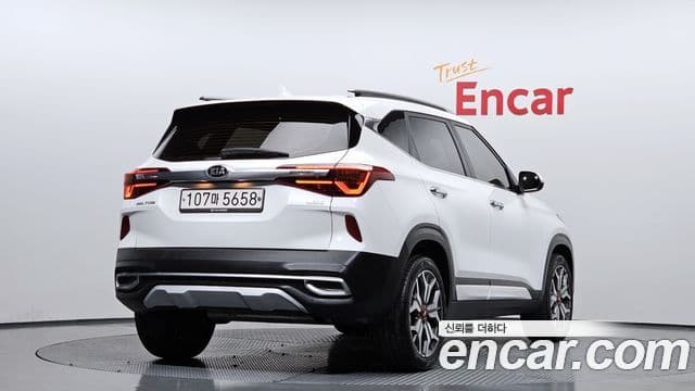 Kia Seltos 2020 — Şəkil 2/20