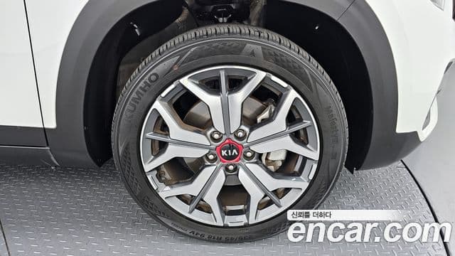 Kia Seltos 2020 — Şəkil 5/20