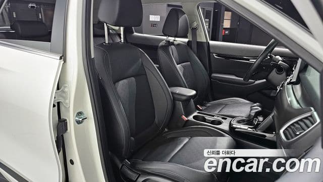 Kia Seltos 2020 — Şəkil 10/20