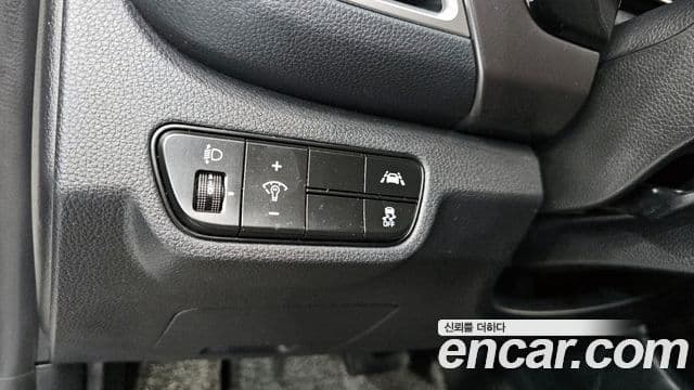 Kia Seltos 2020 — Şəkil 14/20