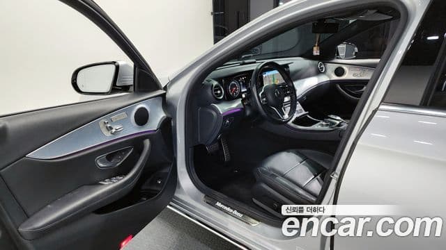 Mercedes-Benz E-Class 2019 — ფოტო 10/20