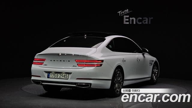 Genesis G80 2022 — ფოტო 18/20