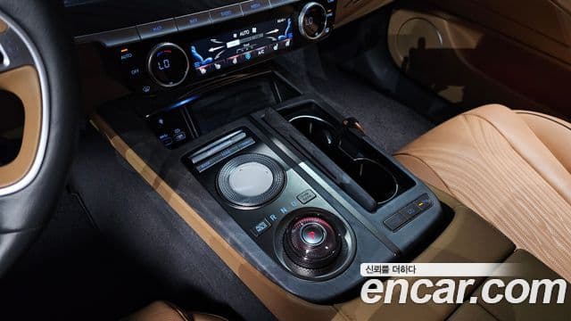 Genesis G80 2022 — ფოტო 15/20
