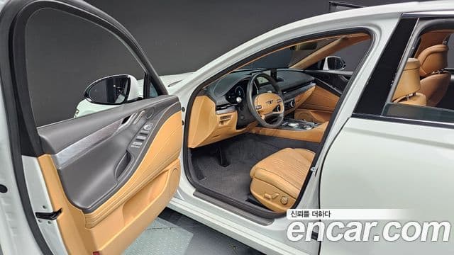 Genesis G80 2022 — ფოტო 10/20