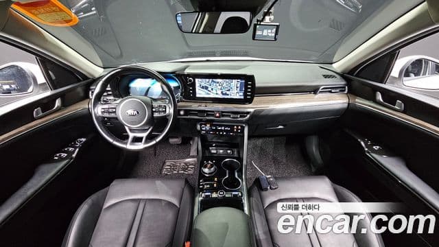 Kia K5 2019 — Şəkil 10/20