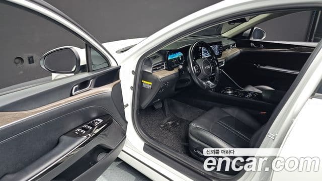 Kia K5 2019 — Şəkil 11/20