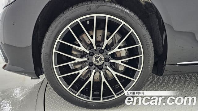Mercedes-Benz S-Class 2024 — Şəkil 19/20