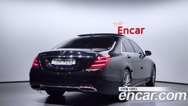 Mercedes-Benz S-Class 2018 — ფოტო 2/20