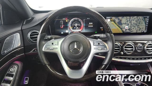 Mercedes-Benz S-Class 2018 — ფოტო 13/20
