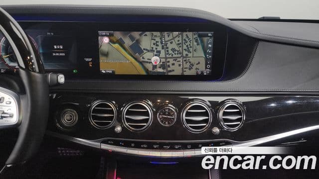 Mercedes-Benz S-Class 2018 — ფოტო 14/20