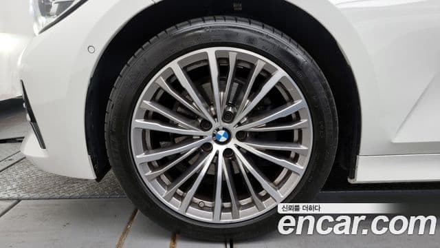 BMW 3 Series 2021 — Şəkil 5/20