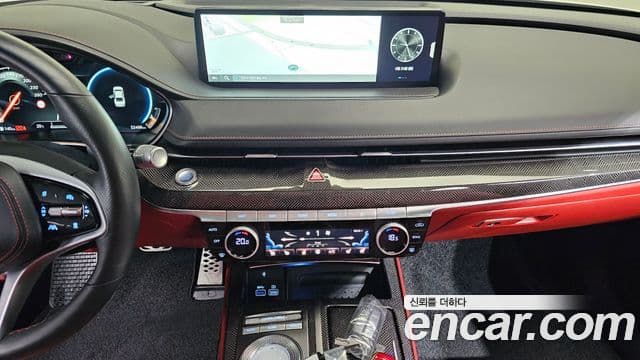 Genesis Electrified G80 2022 — Şəkil 15/20