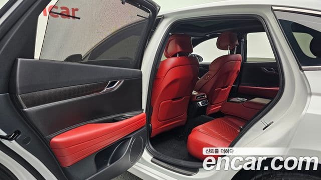 Genesis Electrified G80 2022 — Şəkil 18/20