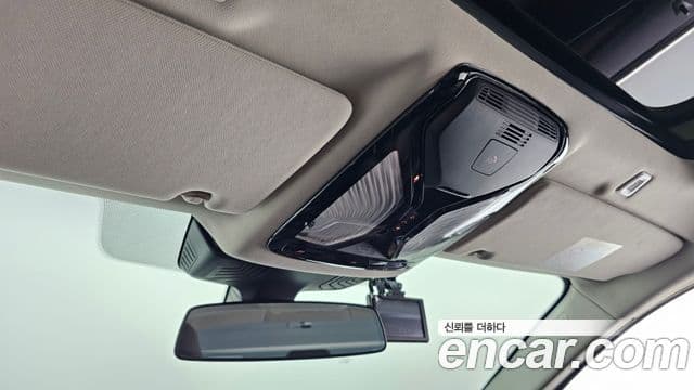 BMW 5 Series 2020 — Фото 18/20