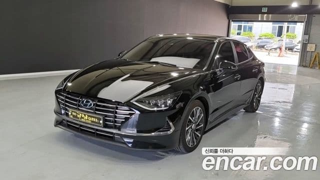 Hyundai Sonata 2020 — ფოტო 10/18