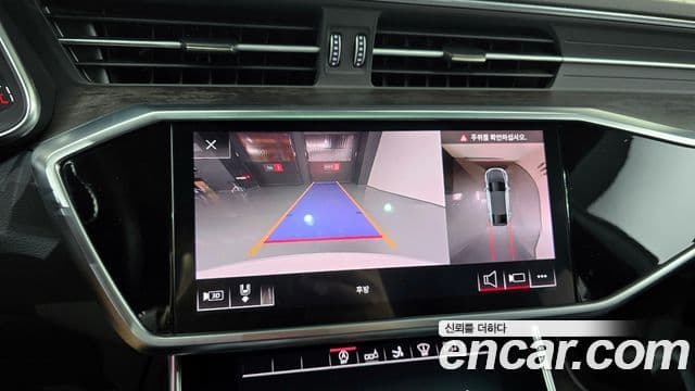 Audi A7 2020 — ფოტო 14/20