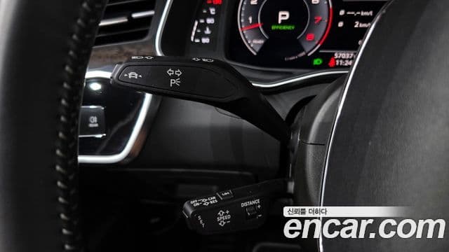 Audi A7 2020 — ფოტო 18/20