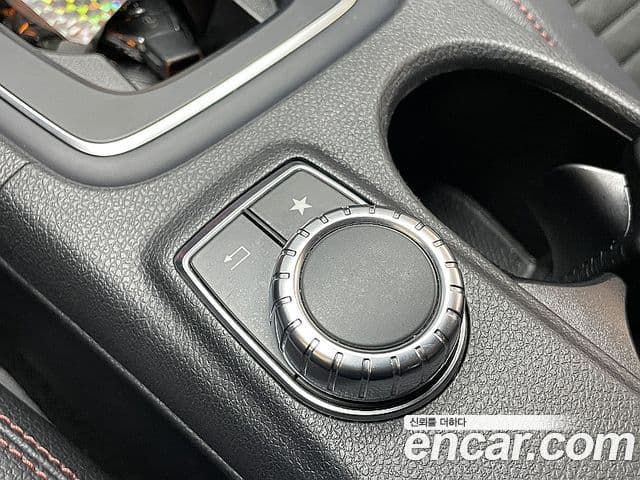 Mercedes-Benz CLA-Class 2018 — Şəkil 14/20