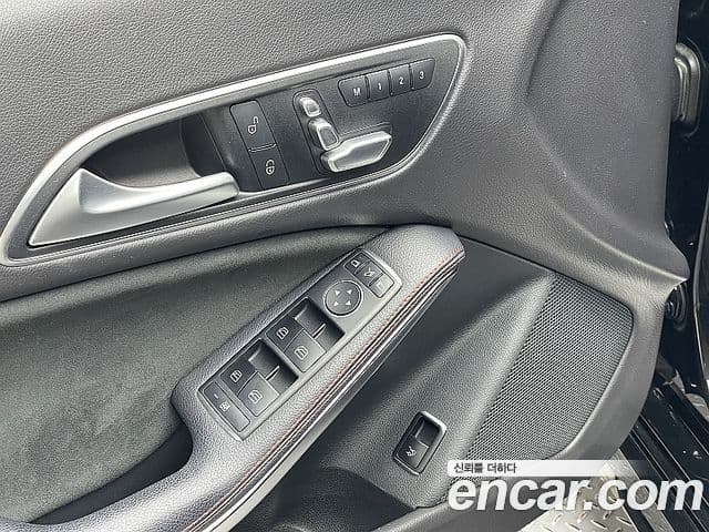 Mercedes-Benz CLA-Class 2018 — Şəkil 11/20