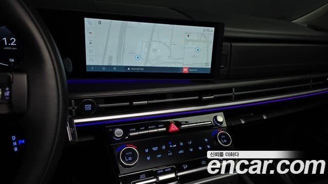 Hyundai Santa Fe 2024 — ფოტო 14/20