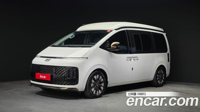 Hyundai Staria 2024 — Фото 1/20