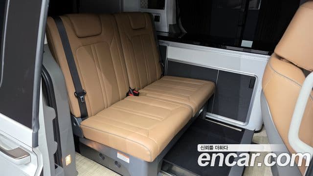 Hyundai Staria 2024 — Фото 11/20