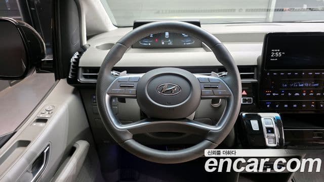 Hyundai Staria 2024 — Фото 13/20