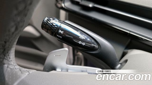Hyundai Staria 2024 — Фото 16/20