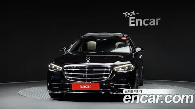 Mercedes-Benz S-Class 2022 — ფოტო 8/20