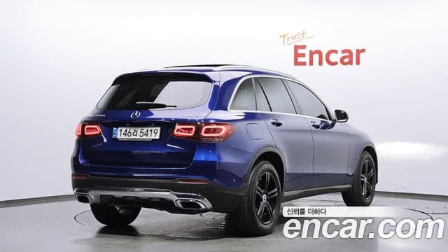 Mercedes-Benz GLC-Class 2020 — ფოტო 2/20