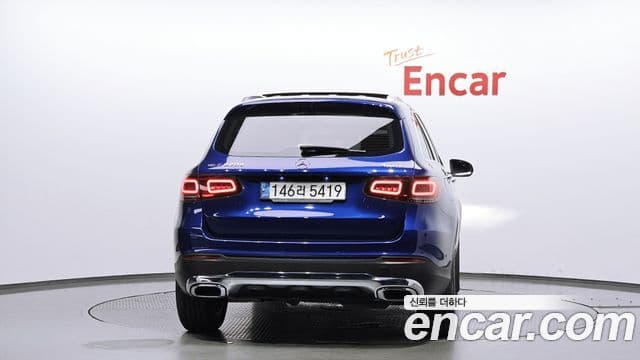 Mercedes-Benz GLC-Class 2020 — ფოტო 4/20