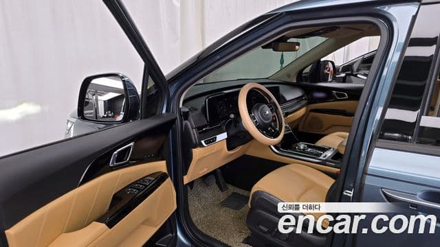 Kia Carnival 2020 — ფოტო 10/20