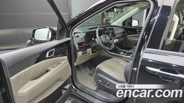 Kia Carnival 2024 — Photo 4/20