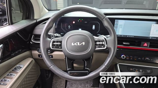 Kia Carnival 2024 — Photo 5/20