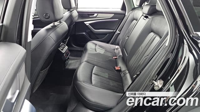 Audi A6 2023 — фото 12 из 20