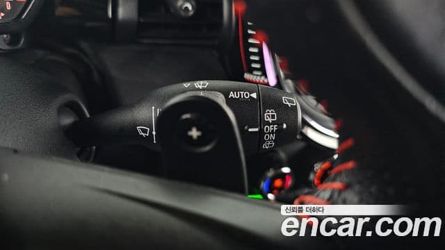 Mini Cooper S 2019 — Şəkil 19/20
