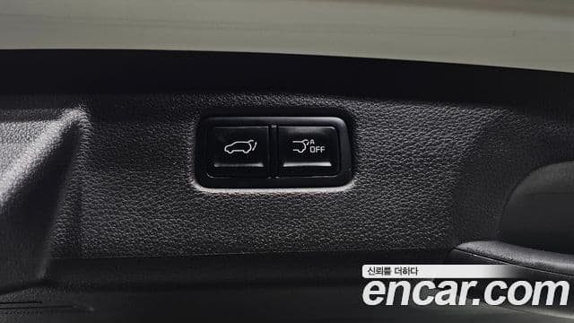 Kia Carnival 2023 — Photo 10/20